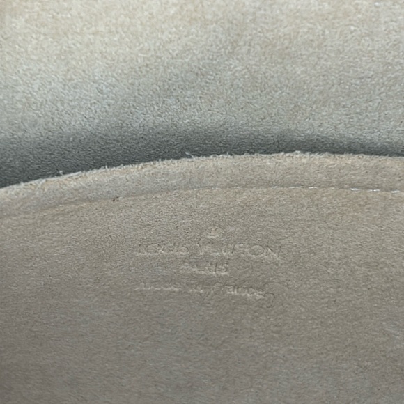 Louis Vuitton LOUIS VUITTON Monogram Pochette GM - Picture 8 of 16